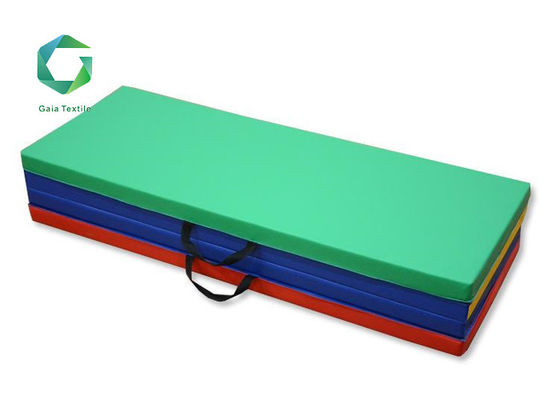 Katlanabilir Polyester Tente PVC Spor Salonu Mat Vinil Suni Deri 300N Yırtılma Dayanımı